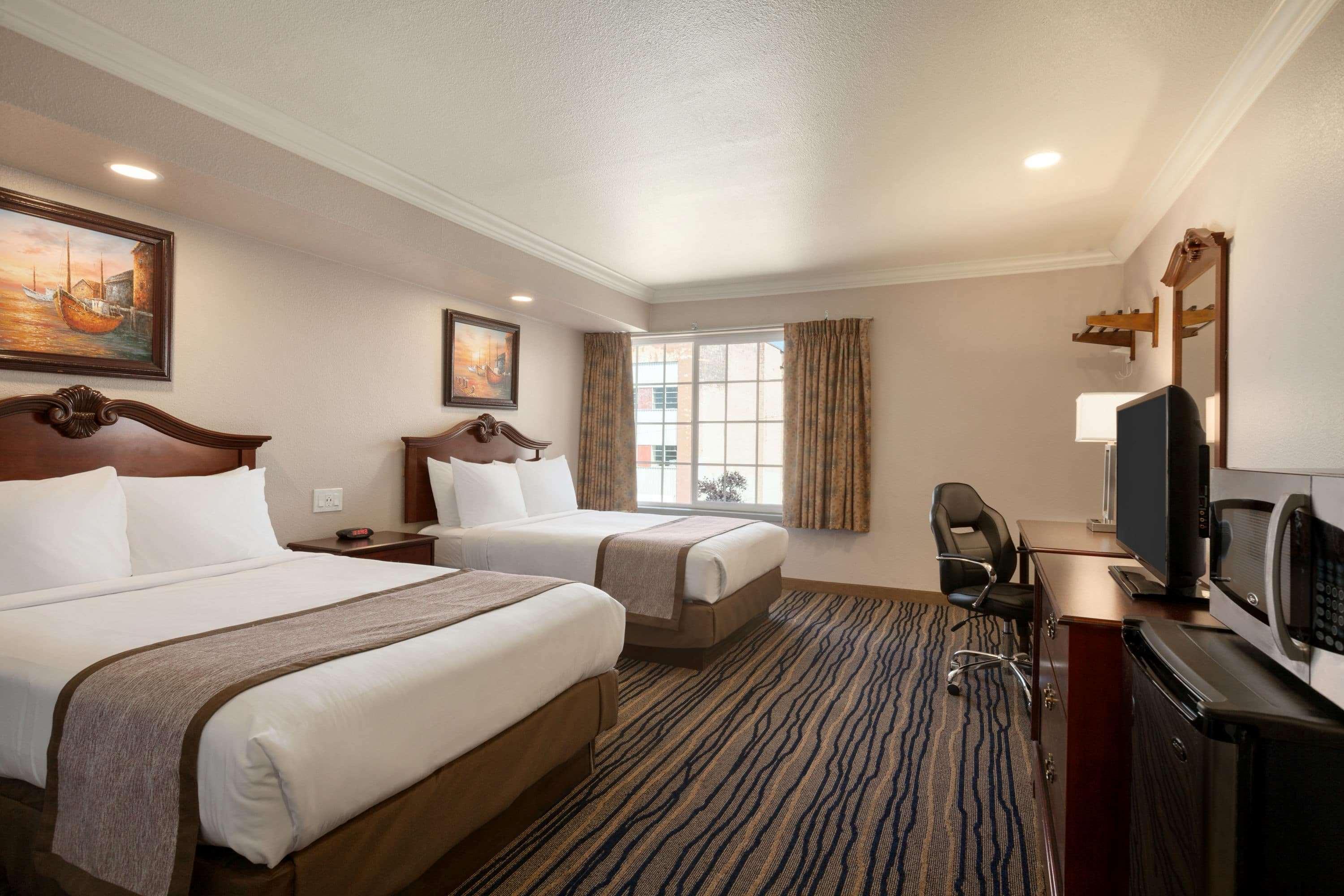 Days Inn By Wyndham Eureka Ca Zewnętrze zdjęcie