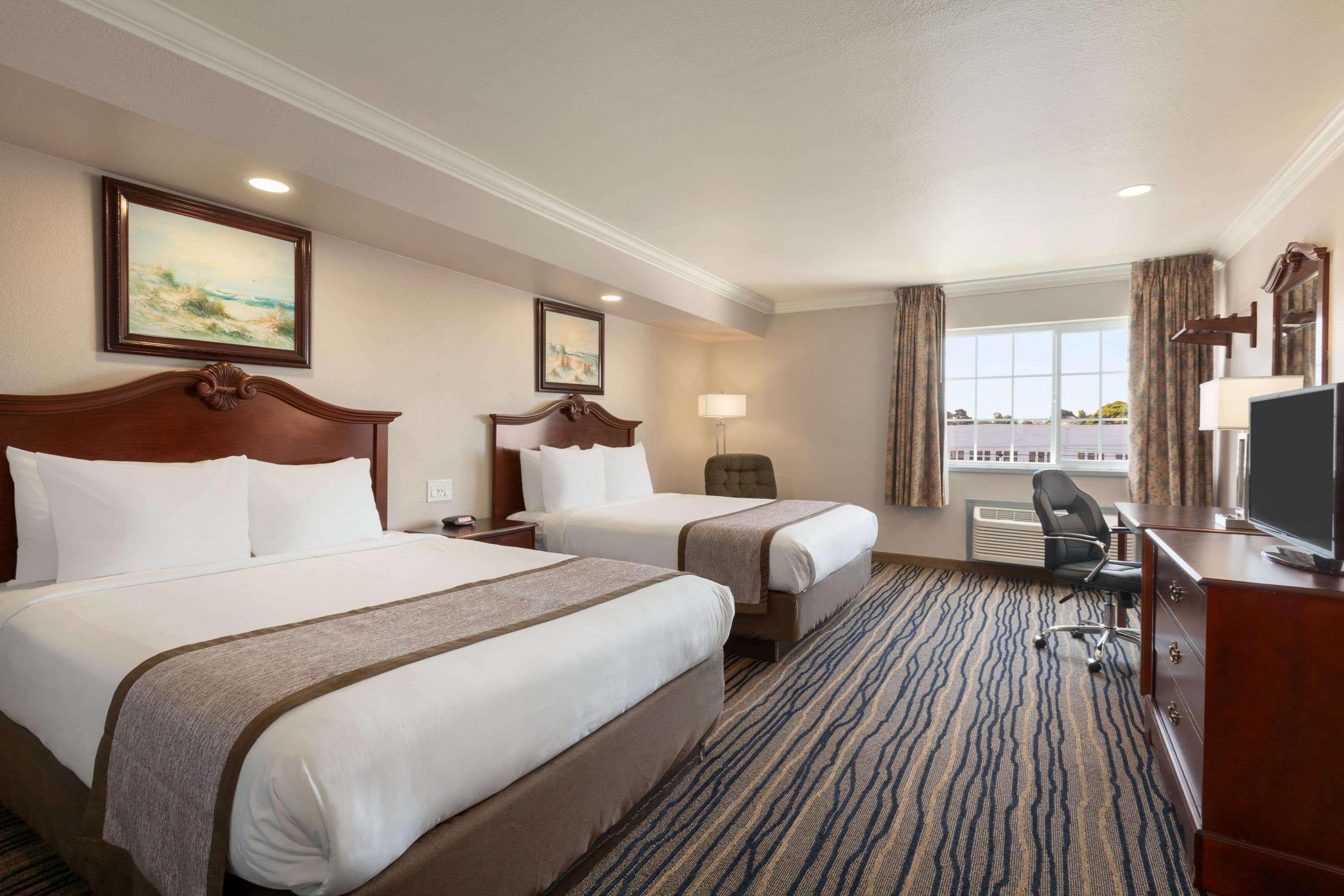 Days Inn By Wyndham Eureka Ca Zewnętrze zdjęcie