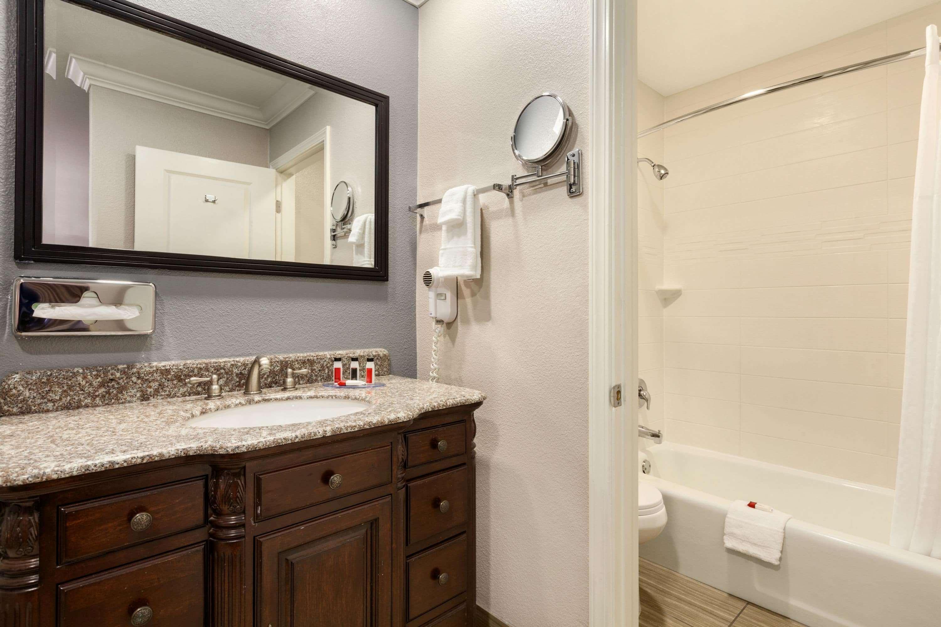 Days Inn By Wyndham Eureka Ca Zewnętrze zdjęcie