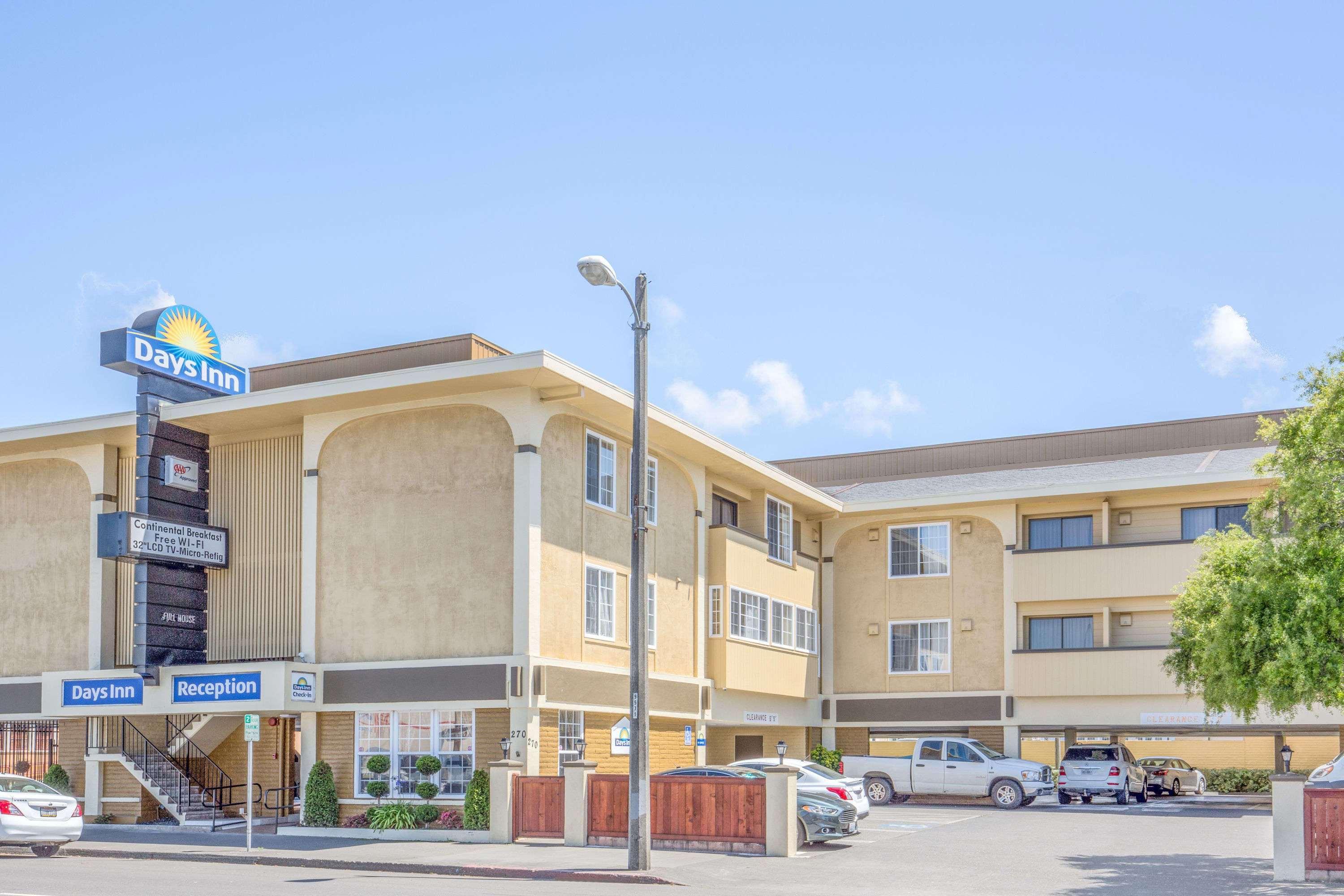 Days Inn By Wyndham Eureka Ca Zewnętrze zdjęcie