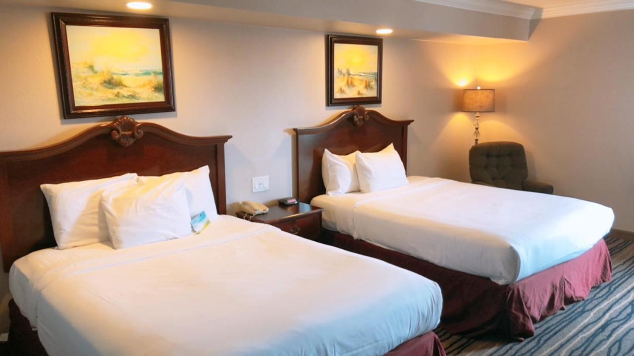 Days Inn By Wyndham Eureka Ca Zewnętrze zdjęcie