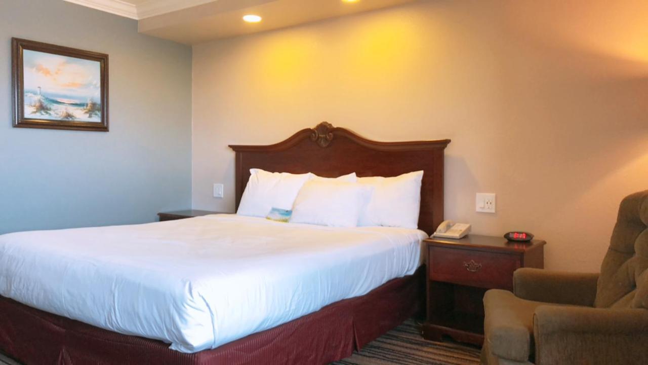 Days Inn By Wyndham Eureka Ca Zewnętrze zdjęcie